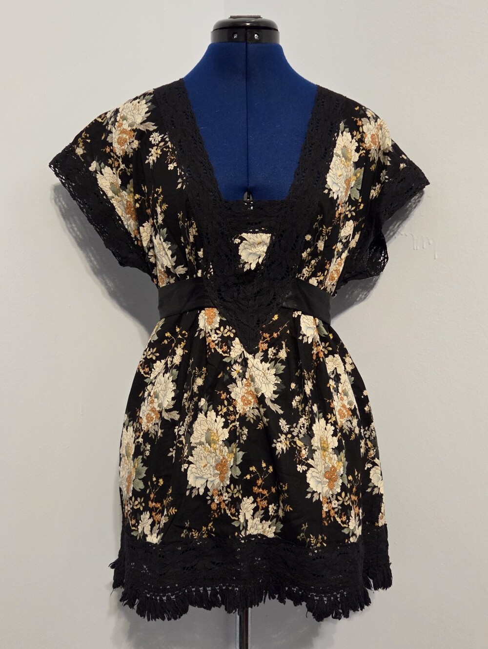 Black Silk Blend Floral Babydoll Shirt Size S